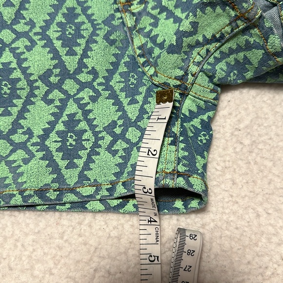 Copper Key Girls Denim Stretch Shorts, NWT’s, Size 12 - Picture 7 of 7